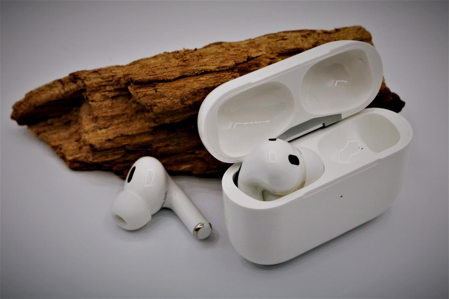 AirPods Pro 2 with Buzzer, ANC & Mic